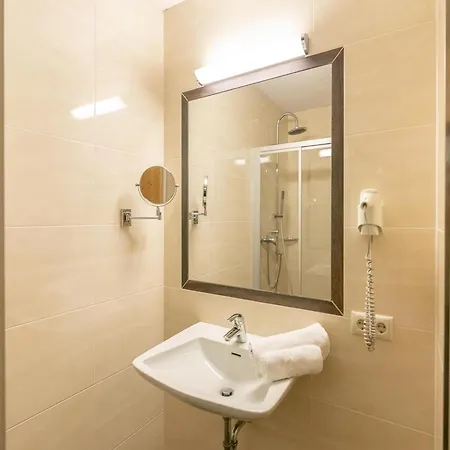 In Zillertal Near Spieljochbahn アパート フューゲン