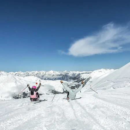 Apartamento In Zillertal Near Spieljochbahn *