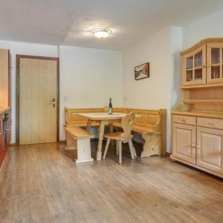 In With A Neat Decor Διαμέρισμα Fügen